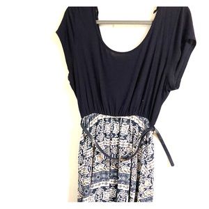 Scoop neck sun dress